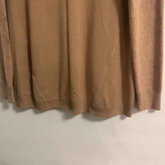 NWT DKNY BEIGE SWEATER‎ SIZE M - Picture 4 of 8